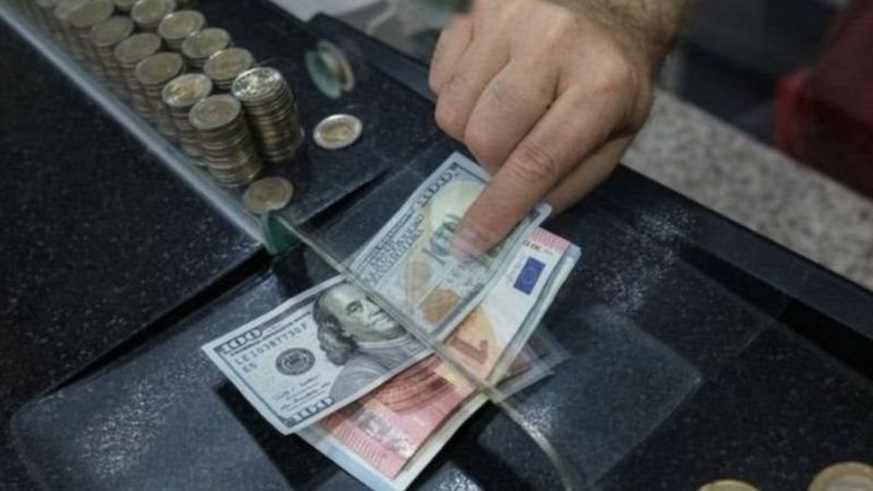 Dolar haftaya rekorla başladı