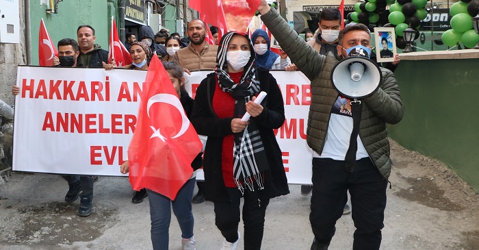 Hakkari'de evlat nöbeti 21. haftasında