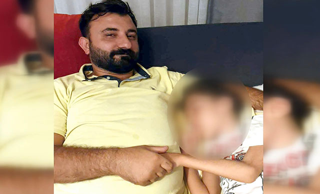 Eşini darbetti, evi ateşe verdikten sonra intihar etti