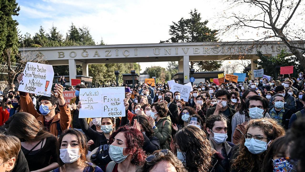 Boğaziçi Üniversitesi öğrencilerinin davasına erteleme