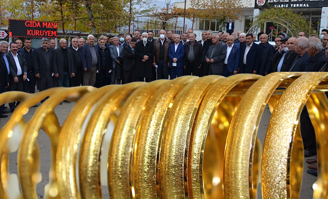 Düğünde 'altın' sınırlaması; 80 gramı geçmeyecek