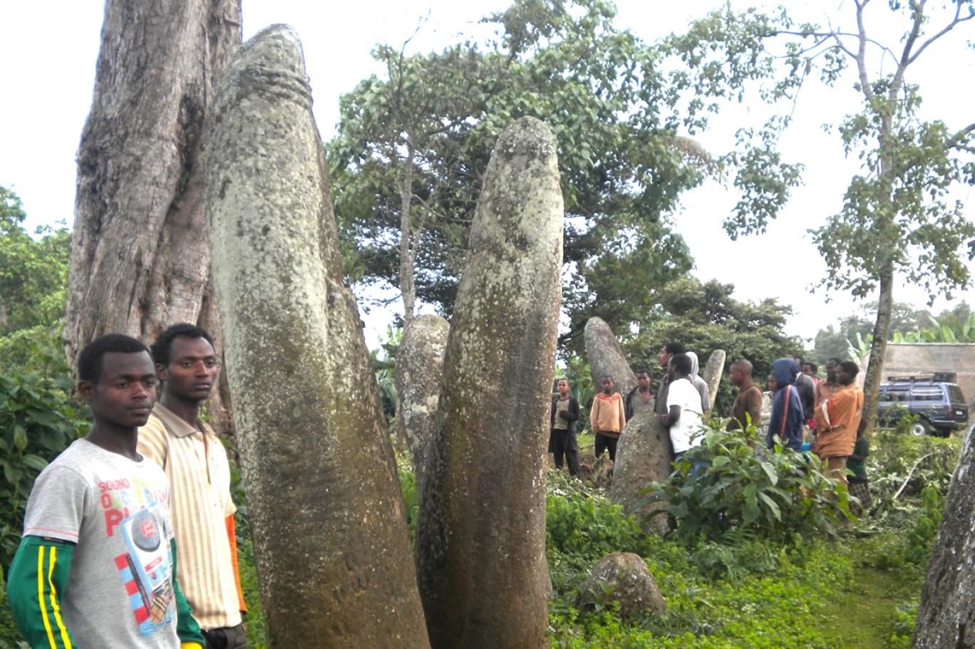 Penis şeklindeki anıtların yaşı arkeologları bile şaşırttı