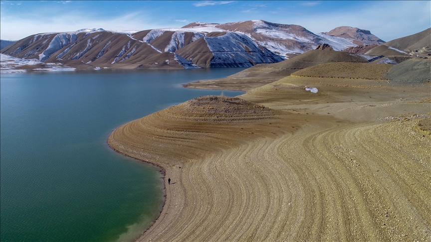 Van'da iki baraj kuruma tehlikesi altında