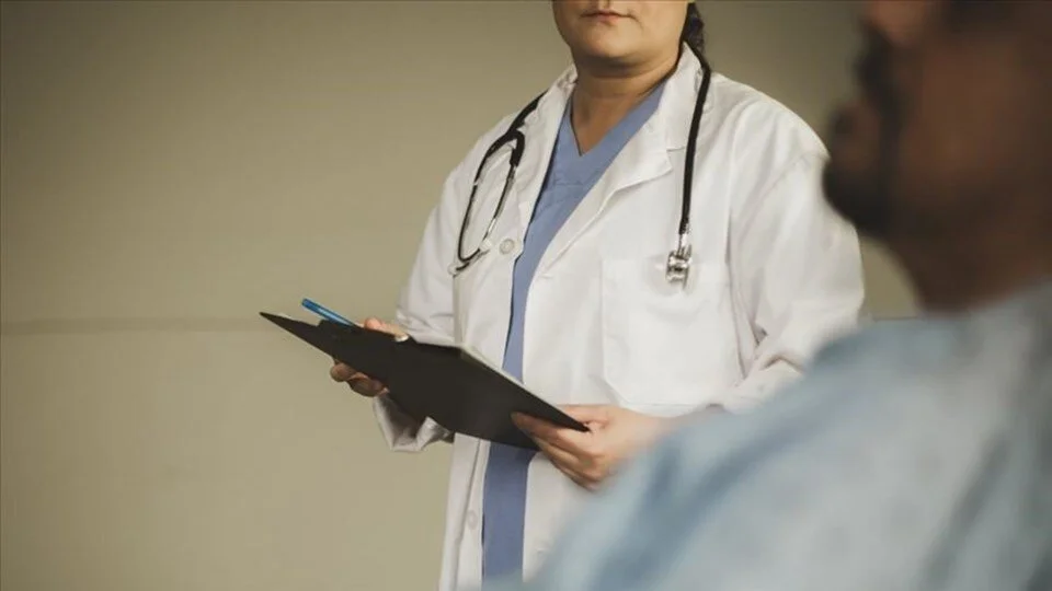 20 bin sözleşmeli sağlık personeli alım ilanı Resmi Gazete'de