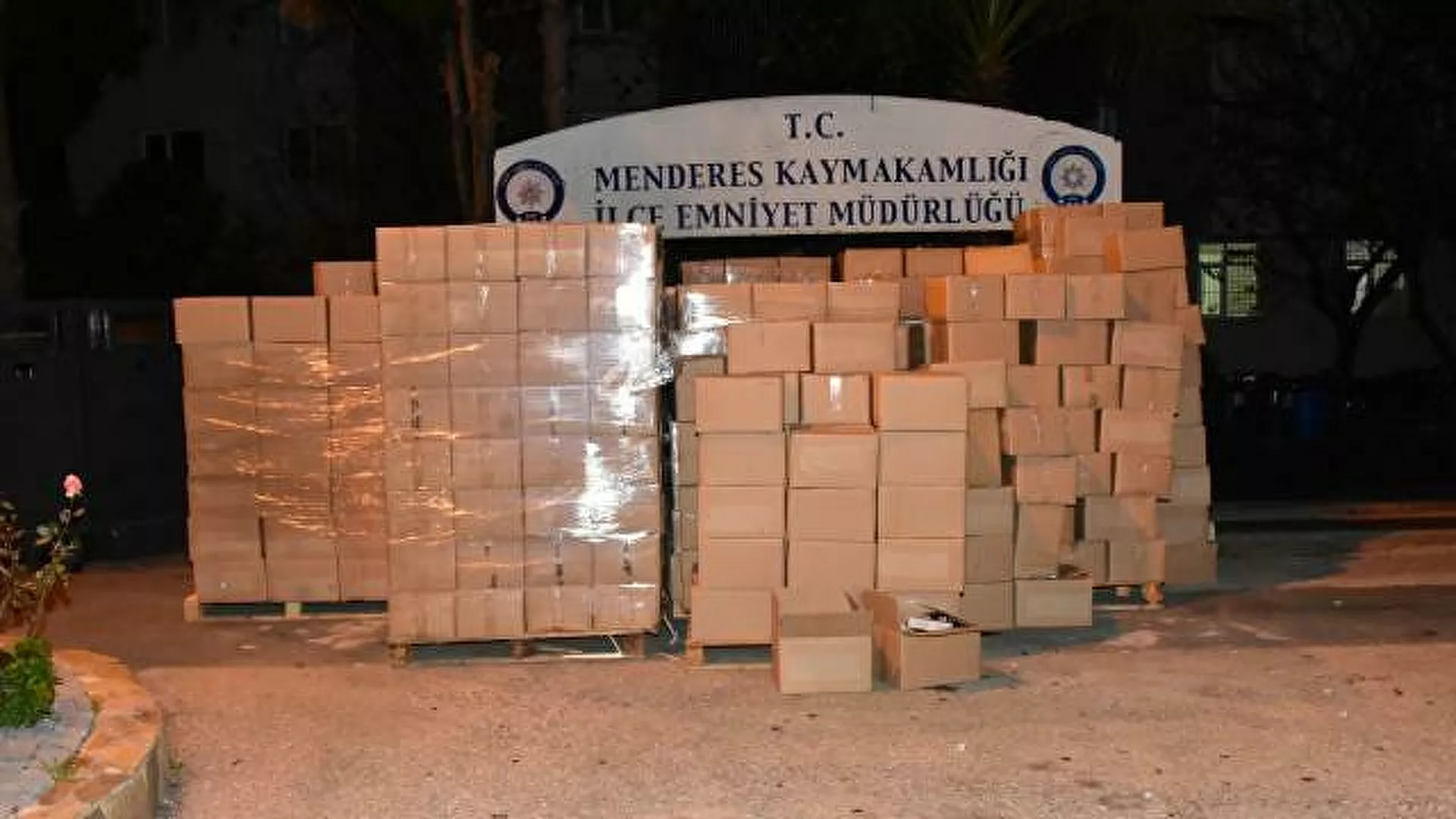 4 milyon TL değerinde 10 ton kaçak tütün ele geçirildi