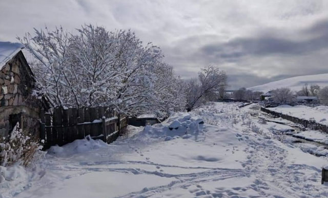 Göle: -30'u gördü