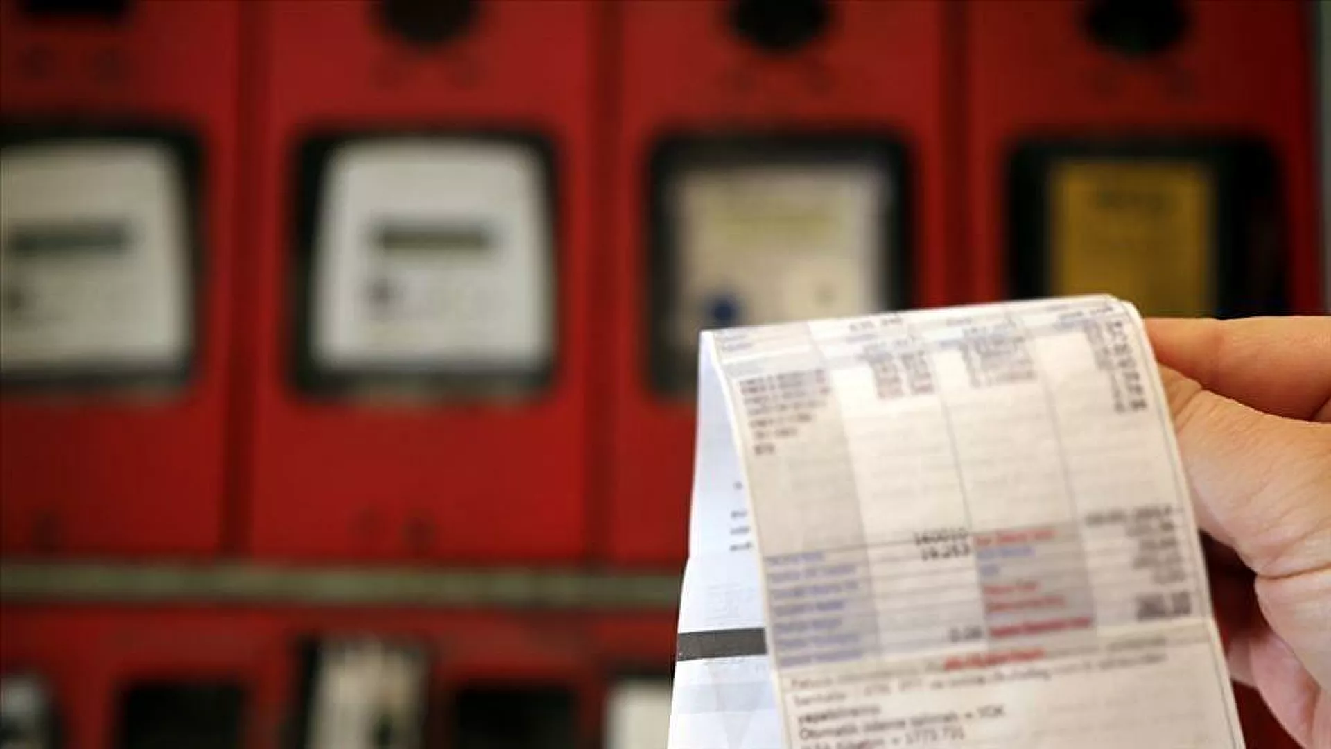 EPDK dağıtım şirketlerini savundu: Kârları astronomik değil