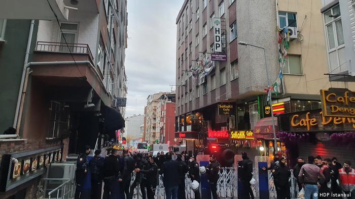 İstanbul'da HDP binasına saldırı