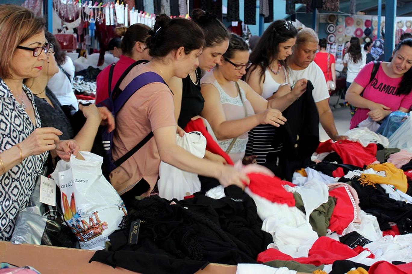 Sınır kentlerinin bazısında sevinç, bazısında hüzün var