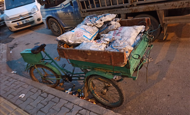 Okuldan 5 ton 675 kilo kömür çalan 8 şüpheli yakalandı