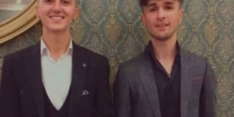 Van’da Uyuşturucu kullanan 2 genç hayatını kaybetti