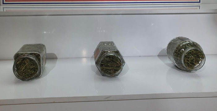 Hakkari'de 2 kilo 530 gram esrar ele geçirildi