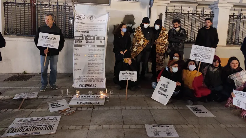 Zamlara karşı battaniye ve mumlu eylem