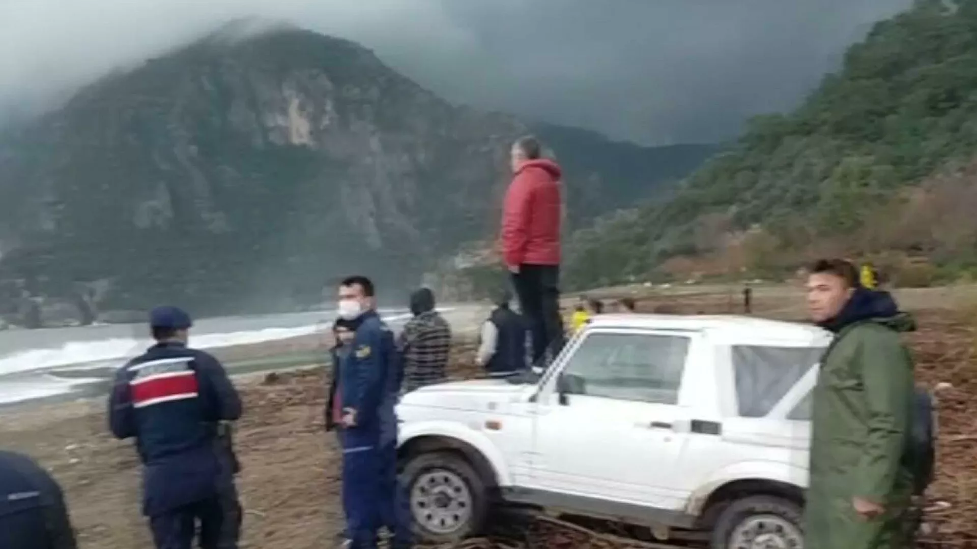 Dalgalara kapılan kadın turist kayboldu