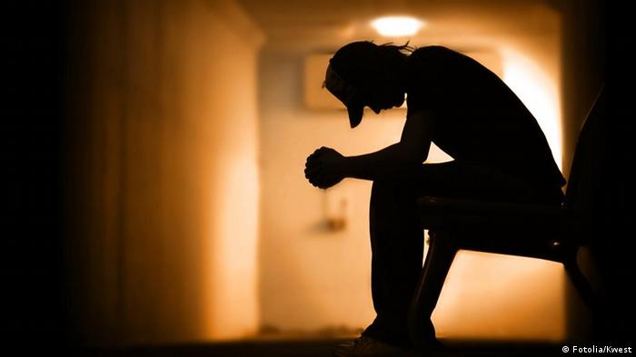 Acil intihar hattı 14 yıldır kapalı