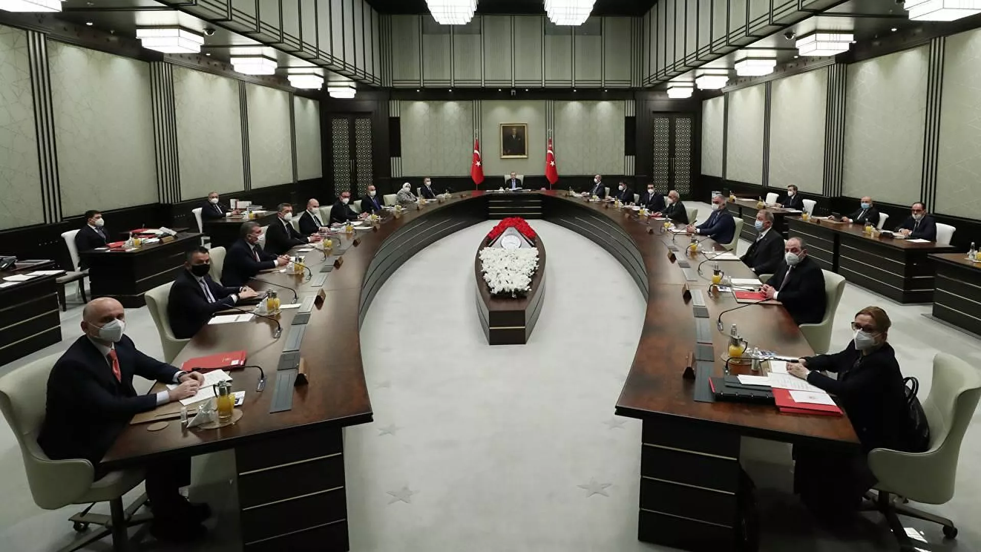 Kabinede gündem ekonomi