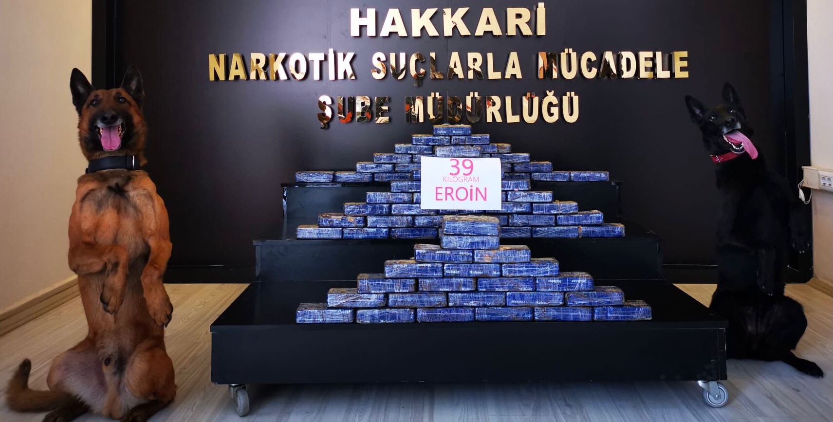 Yüksekova'da durdurulan araçta 39 kilo eroin ele geçirildi