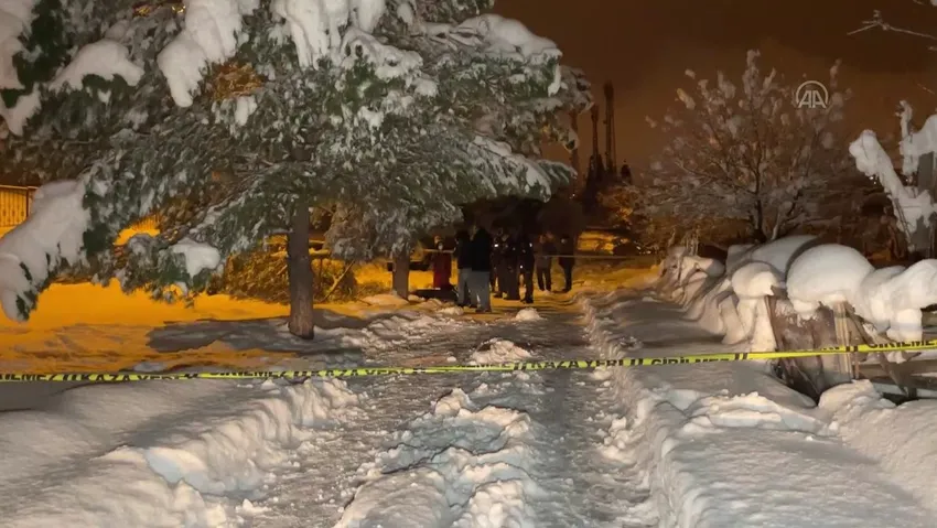 Mezarlık girişinde ceset bulundu