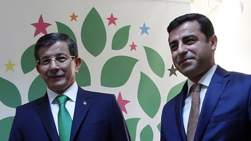 Demirtaş'a Davutoğlu'na hakaretten hapis cezası