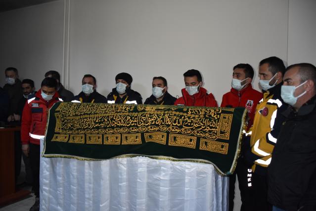 Hakkari'de iş makinesi altında can veren Öner memleketine gönderildi