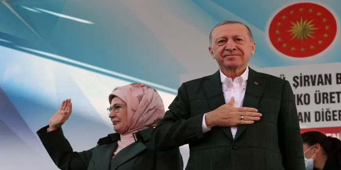 Cumhurbaşkanı Erdoğan ve eşi Emine Erdoğan'ın Kovid-19 testleri pozitif çıktı