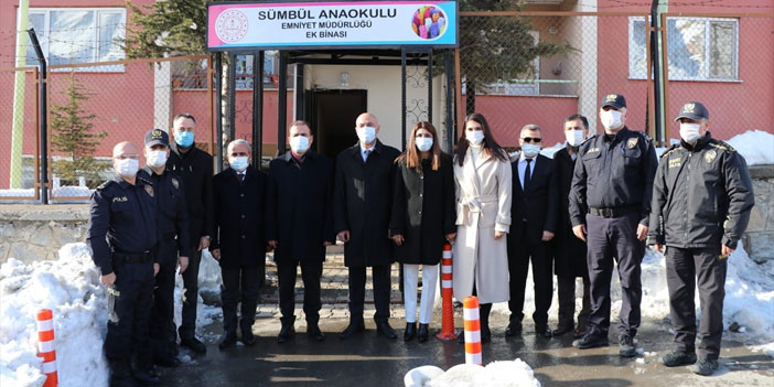 Hakkari Emniyet Müdürlüğünün kurduğu anaokulu ek hizmet binası açıldı