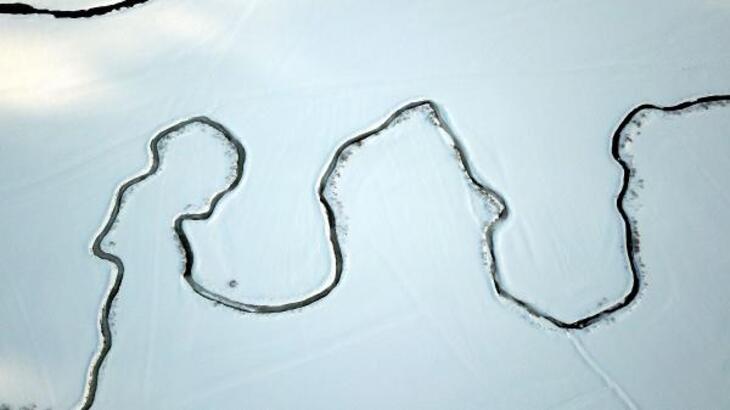 Yüksekova’da menderesler havadan görüntülendi