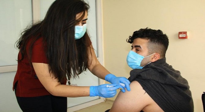 Hakkari'de TURKOVAC aşısına yoğun ilgi