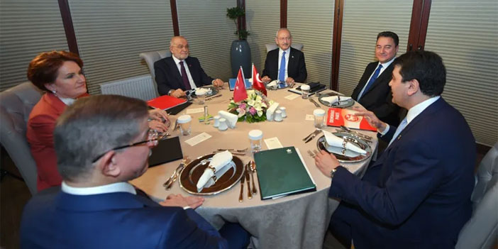 'Güçlendirilmiş Parlamenter Sistem' toplantısı 5 saat sürdü