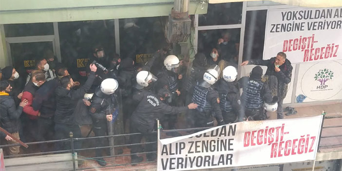 Hakkari'de HDP açıklamasına müdahale