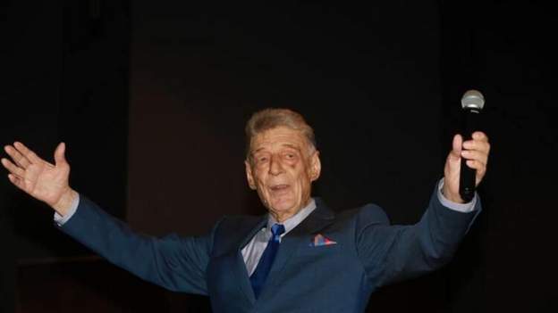 Sanatçı Arif Şentürk'ün cenazesi bugün defnedilecek