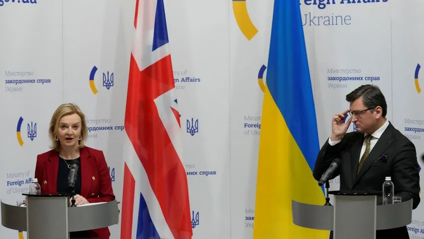 Üçlü ittifak kurdular