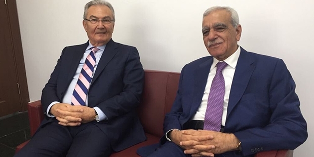 Deniz Baykal ile Ahmet Türk buluştu