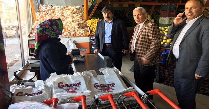 AK Parti’den Hakkari esnafına ziyaret