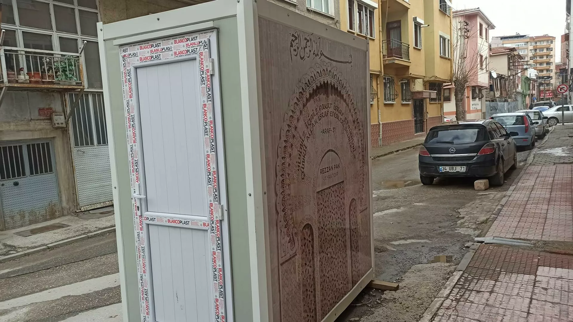 Kimse ne olduğunu bilmiyor