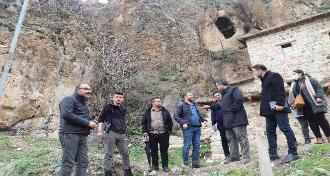 Tarihi taş evleri butik otel olma yolunda