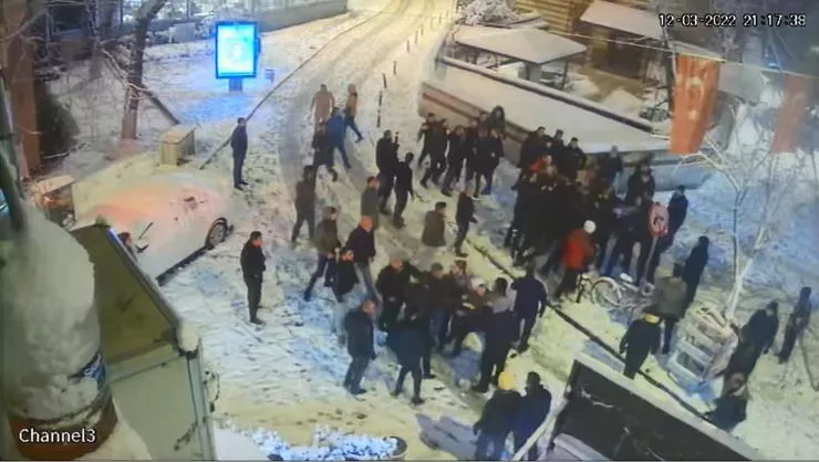 Kartopu kavgası silahlı çatışmaya dönüştü