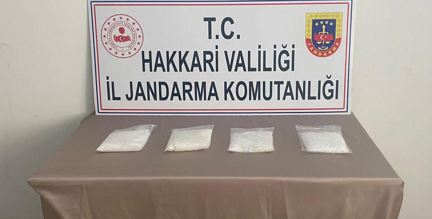 Hakkari'de 2 kilo 18 gram sentetik uyuşturucu yakalandı