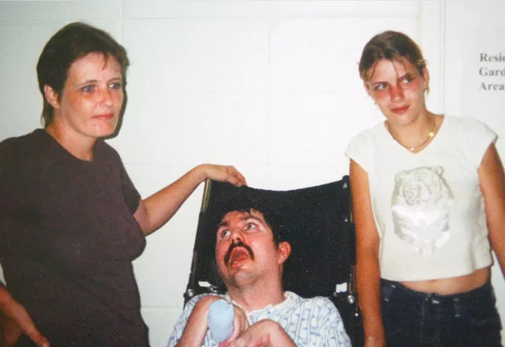 19. yaşının sonunda komaya girip 19 yıl sonra uyanan adam 19 yıl daha yaşayıp öldü