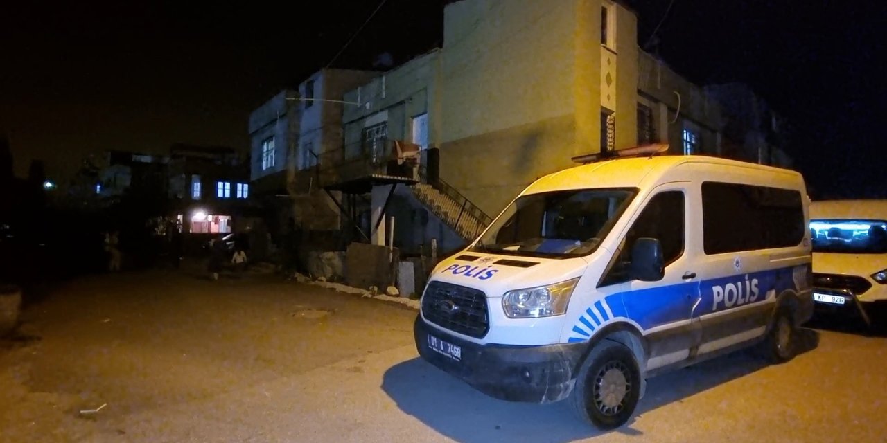 Cezaevinden izinli çıktı, eşini katledip kaçtı