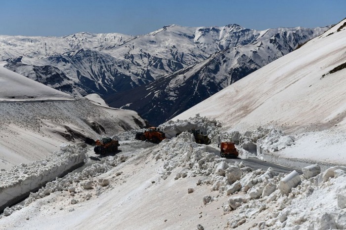 Van-Bahçesaray yolu, 3 ay sonra ulaşıma açıldı