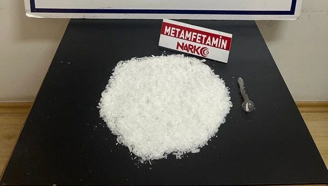 1'i astsubay 4 kişi uyuşturucudan tutuklandı