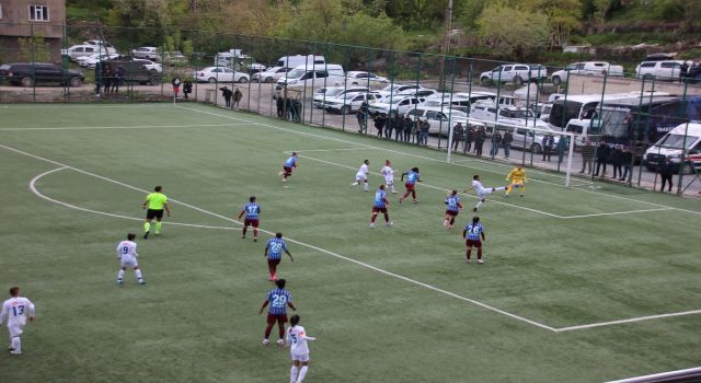 Hakkarigücü Trabzon ekibine yenildi