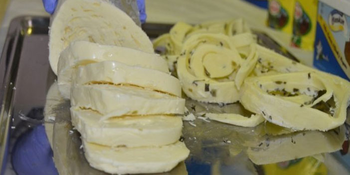 Yüksekova'da üretilen "Çirek peyniri" coğrafi işaret tescil belgesi aldı