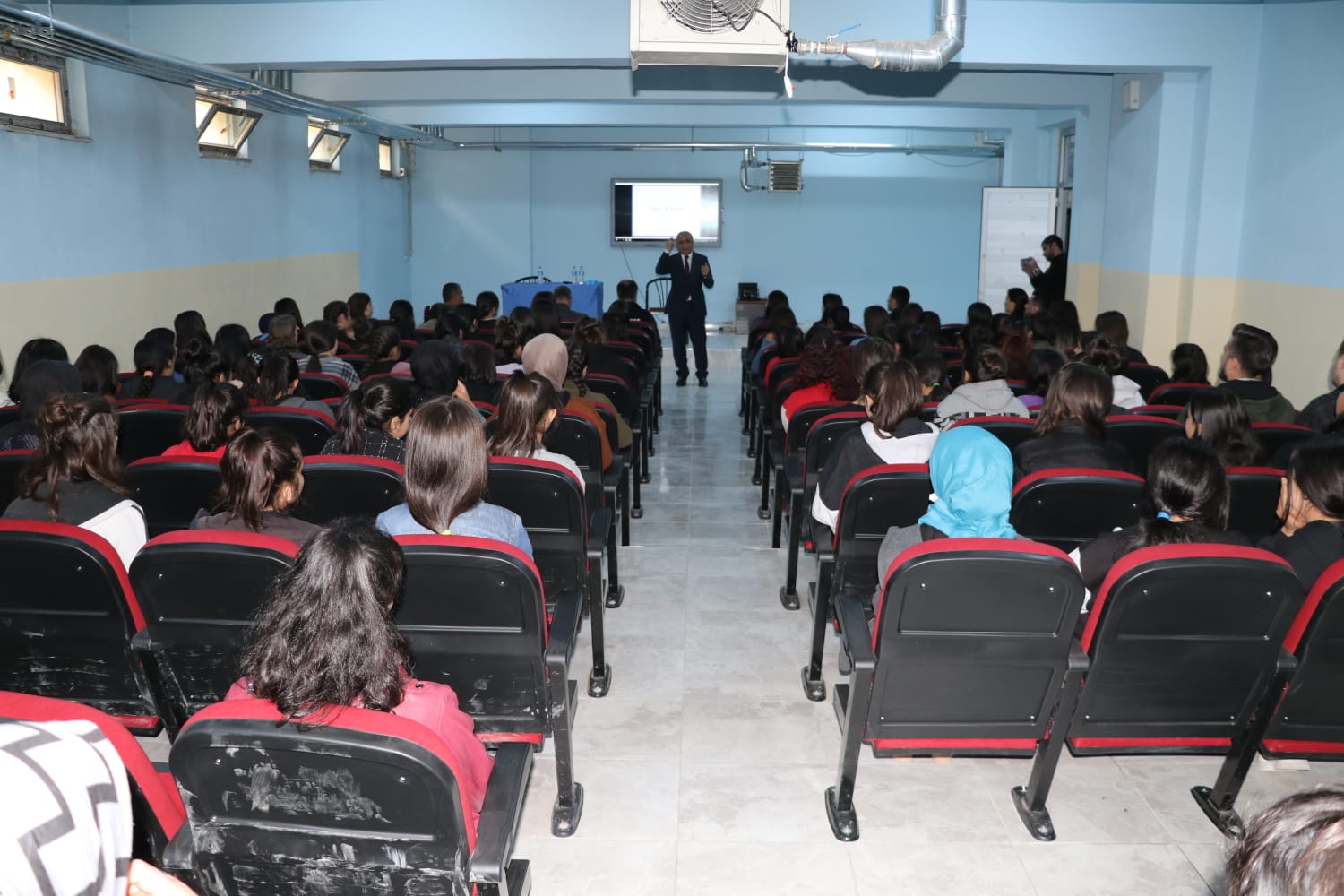 Hakkari'de İş Sağlığı ve Güvenliği semineri