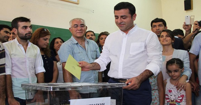 YSK'den HDP'nin başvurusuna olumlu yanıt