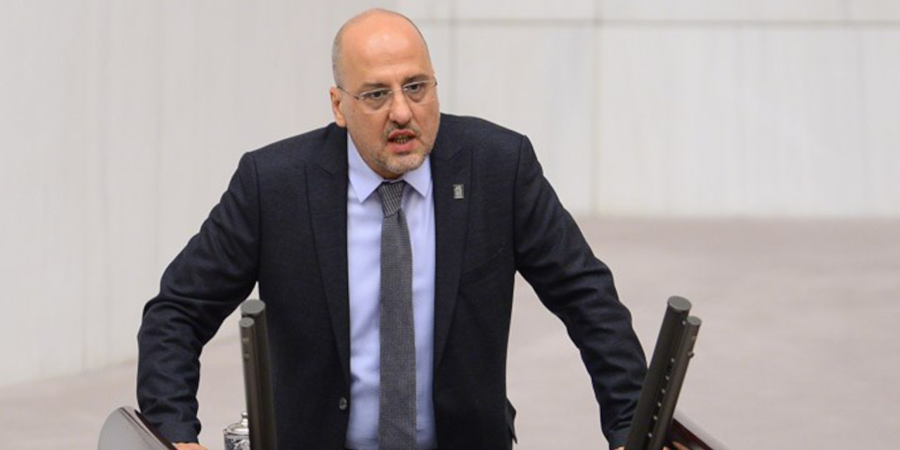 Ahmet Şık Meclis'te sordu