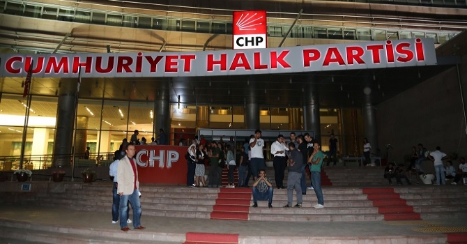 CHP, YSK Başkanı'na gidiyor