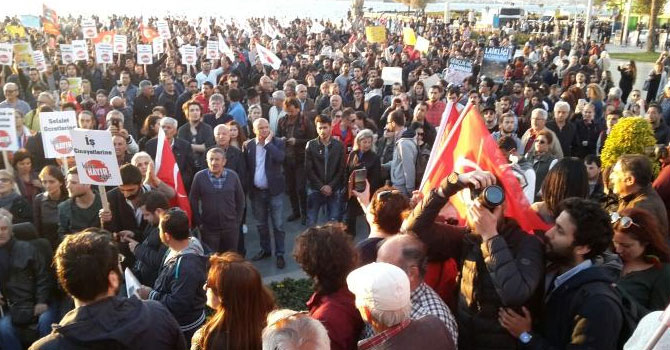 Birçok ilde referandum ve YSK protestosu