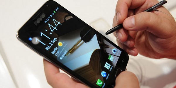 Cep telefonu-tümör ilişkisi mahkeme kararıyla tescillendi